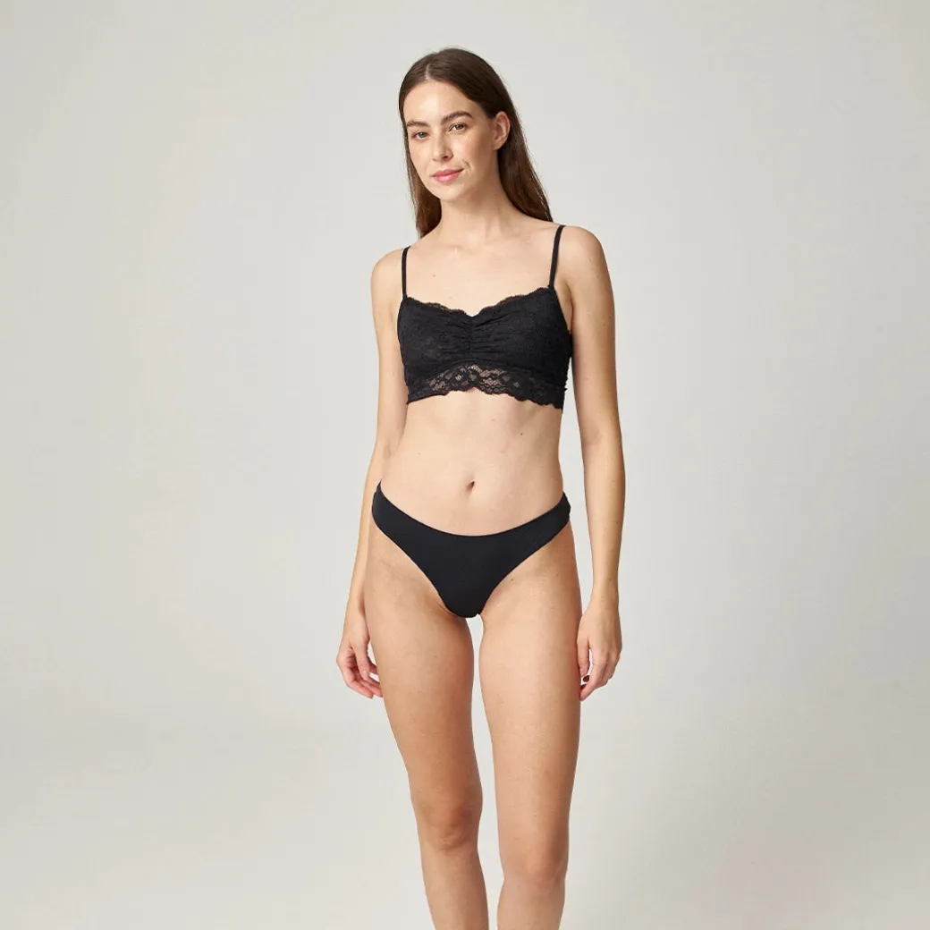 Seamless Tanga mit Spitze