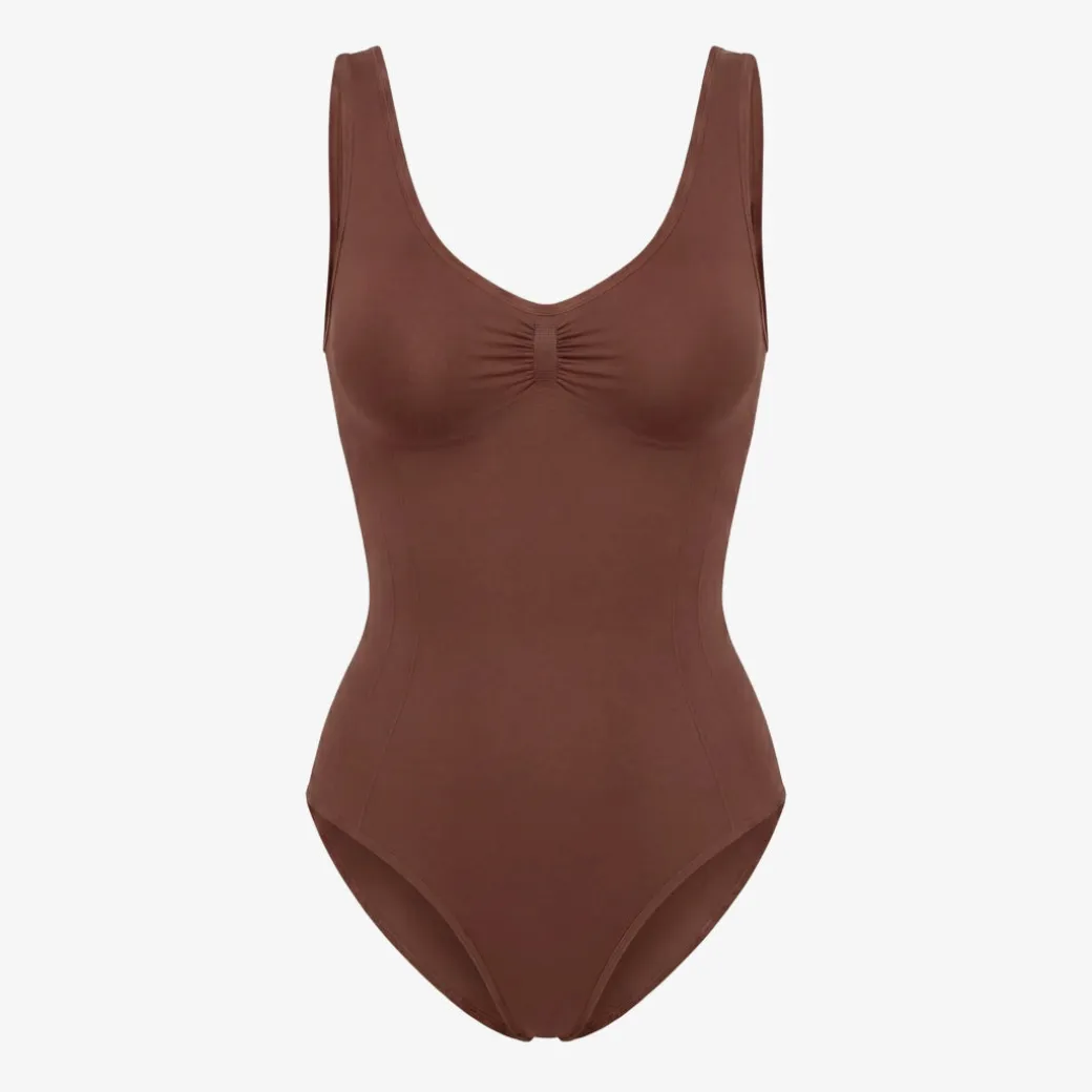 Shaping Body mit breiten Trägern