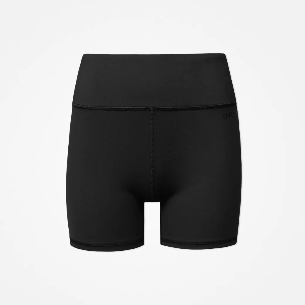 Sport Hot Pants aus recyceltem Polyester