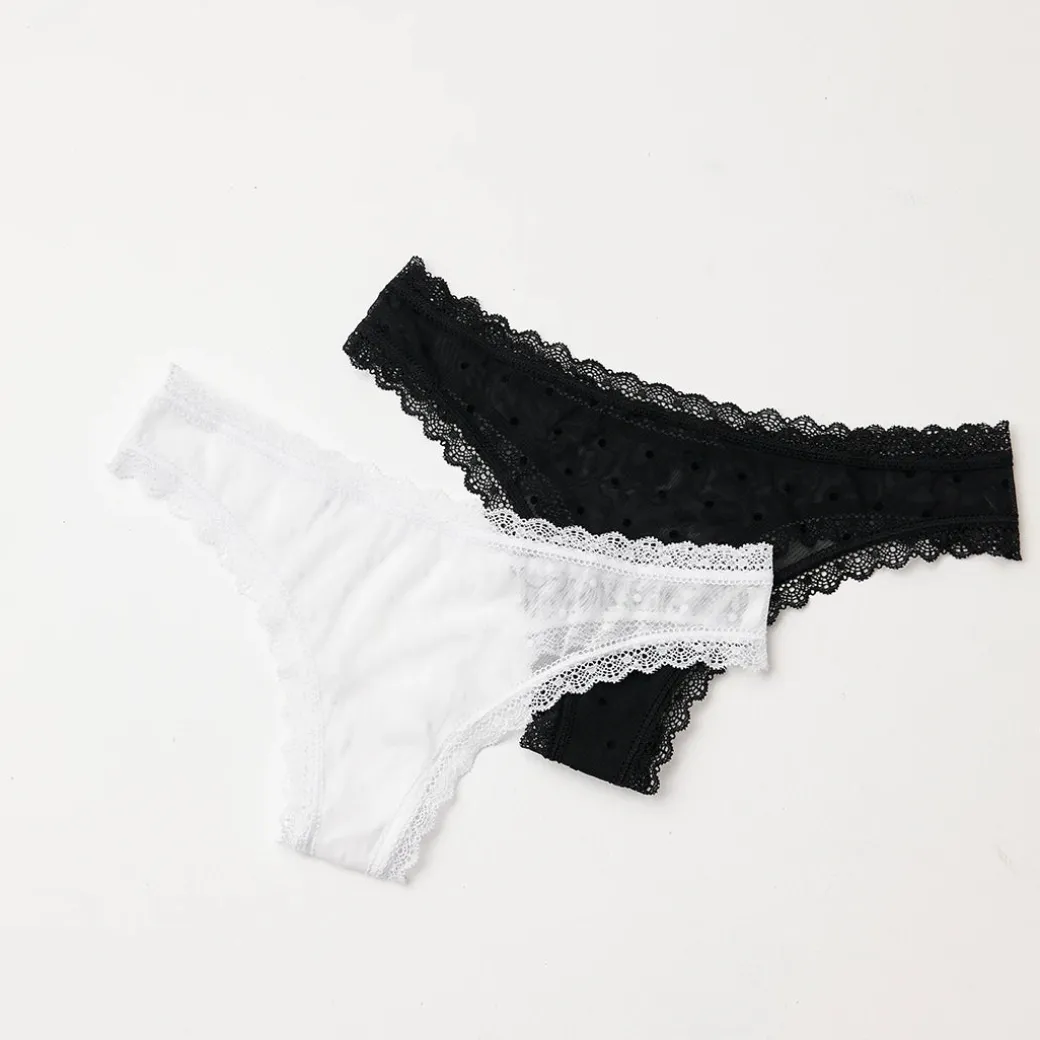 Tangas mit Spitze love